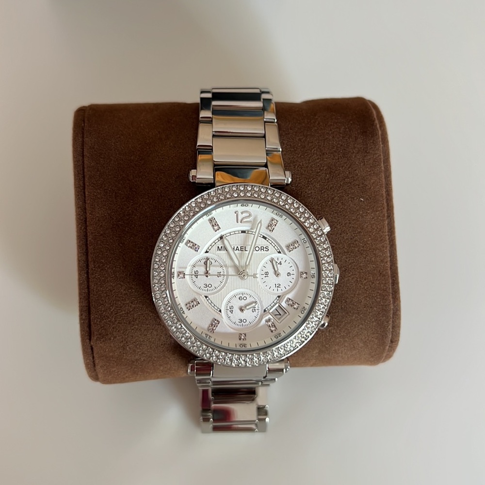 Michael Kors Women's Chronograph Parker Stainless Steel Bracelet Watch MK5353 - Picture 3 of 6